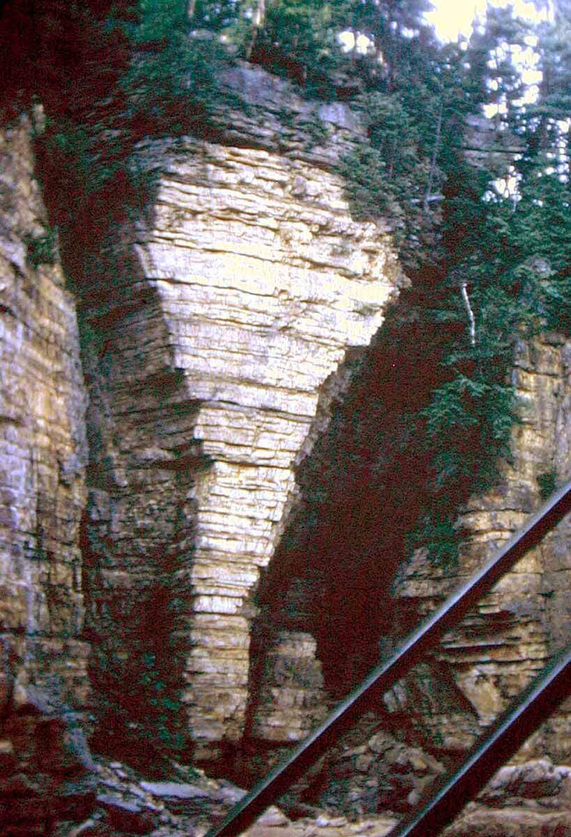 Slide example 01 after restoration